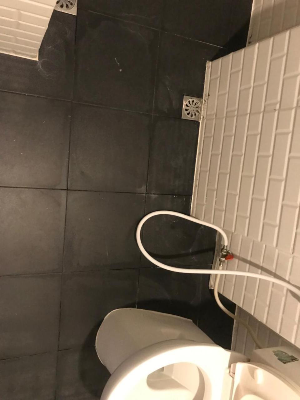 Js Mansion Hotel Bangkok Luaran gambar